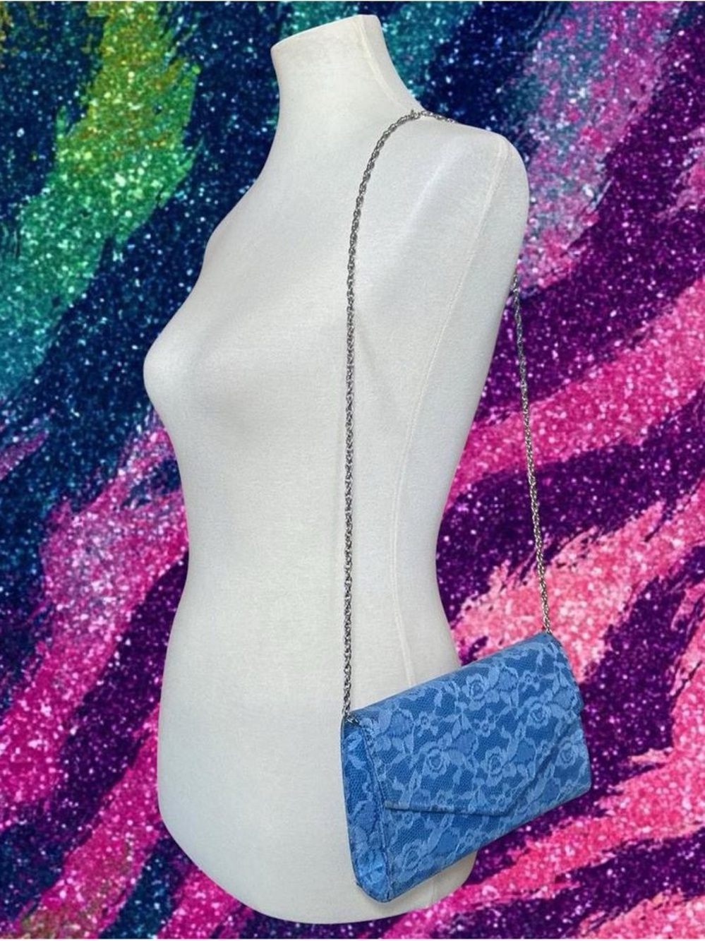 Vintage Blue Lace-Overlay Crossbody Bag with Chain Strap